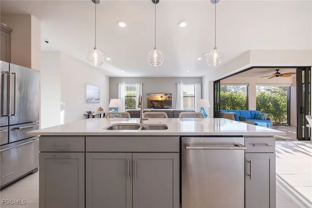 Alva, Florida 33920, United States, 3 Bedrooms Bedrooms, ,2 BathroomsBathrooms,Residential,Active,246366