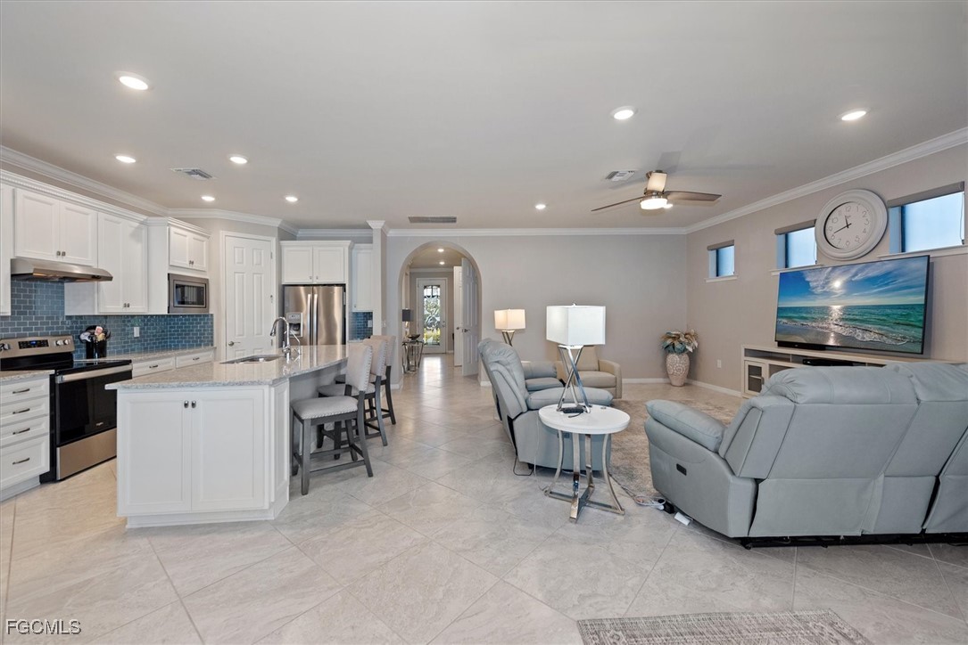 11806 Benchley Court