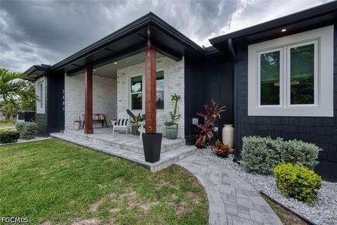 Tiny photo for 3001 Banyan Way, Punta Gorda, FL 33950 (MLS # 2026020212)
