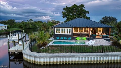 Tiny photo for 3001 Banyan Way, Punta Gorda, FL 33950 (MLS # 2026020212)