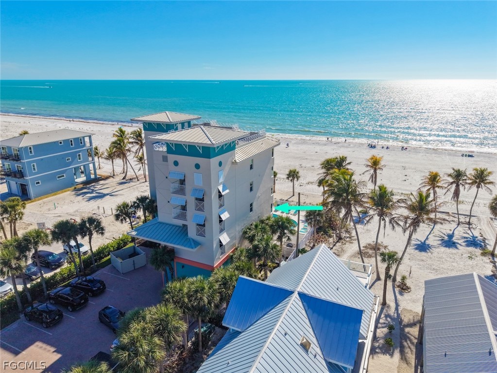 5480 Estero Boulevard 103