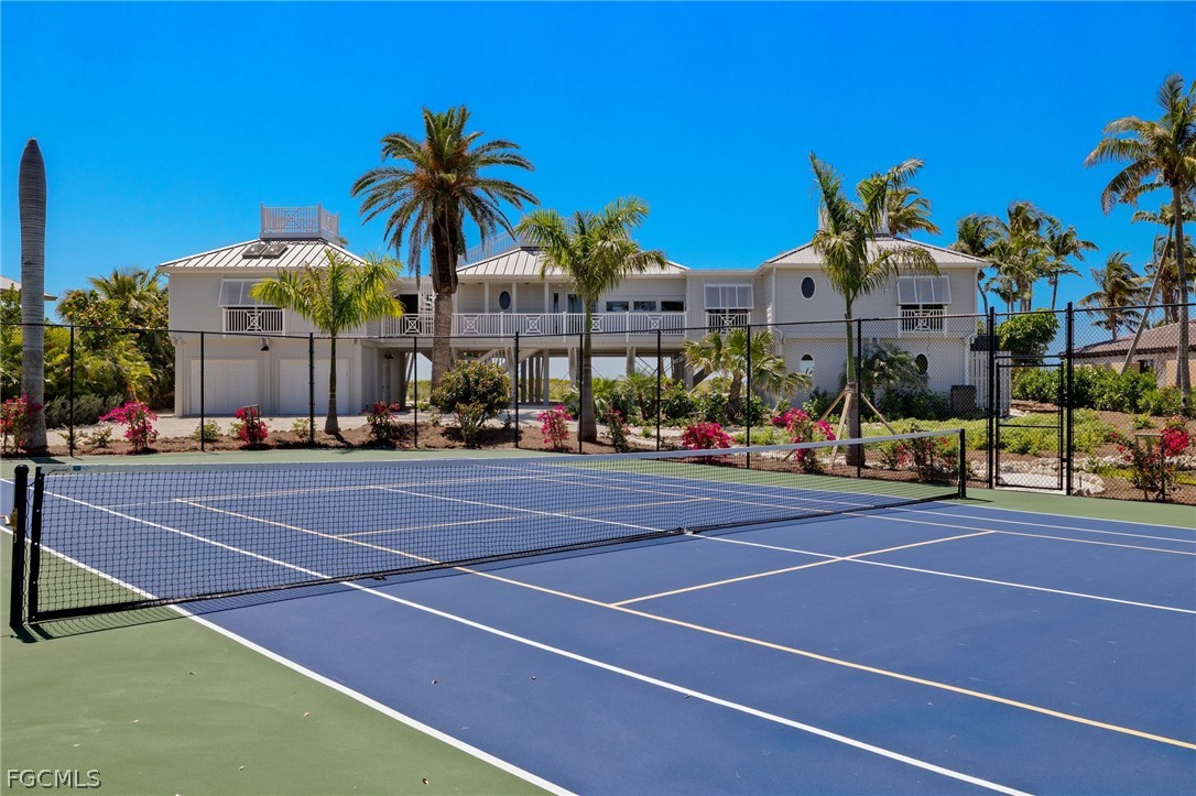 4443 Waters Edge Lane