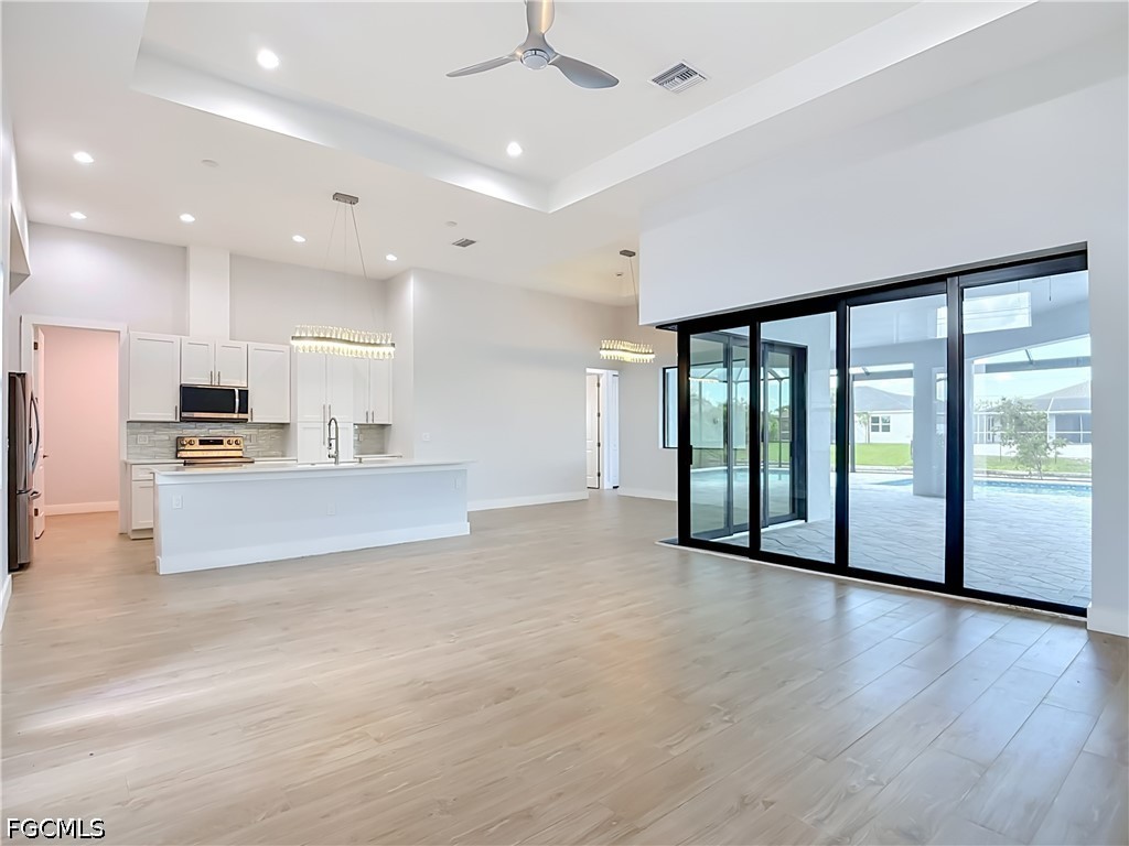 620 SW 26th Street