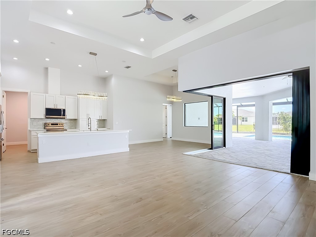 620 SW 26th Street