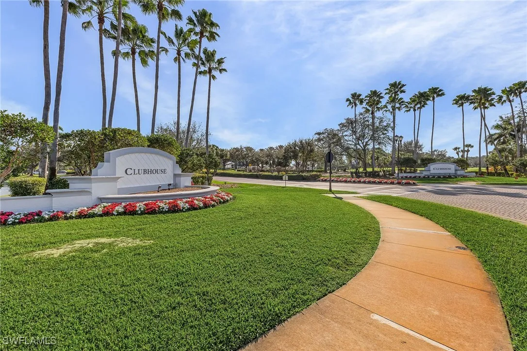 Fort Myers, Florida 33913, United States, 2 Bedrooms Bedrooms, ,2 BathroomsBathrooms,Residential,Active,8660