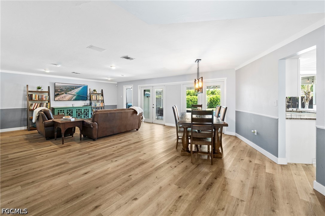 1513 Manchester Boulevard