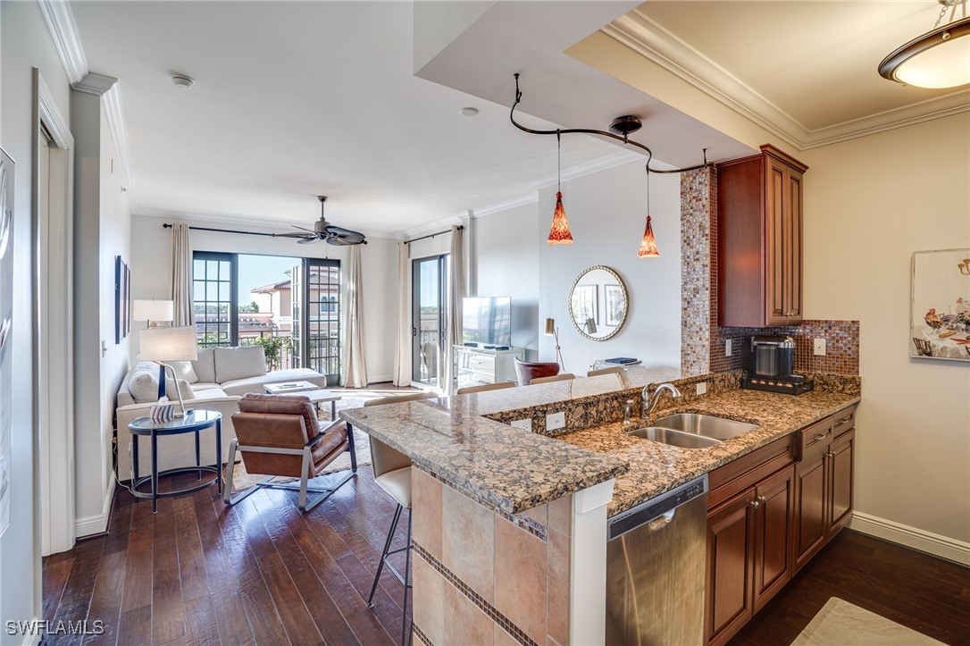 23161 Fashion Drive 311