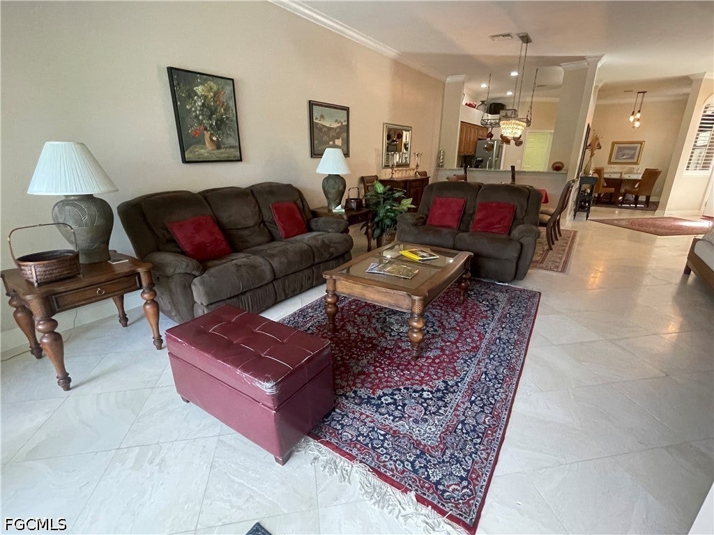 10264 Sago Palm Way