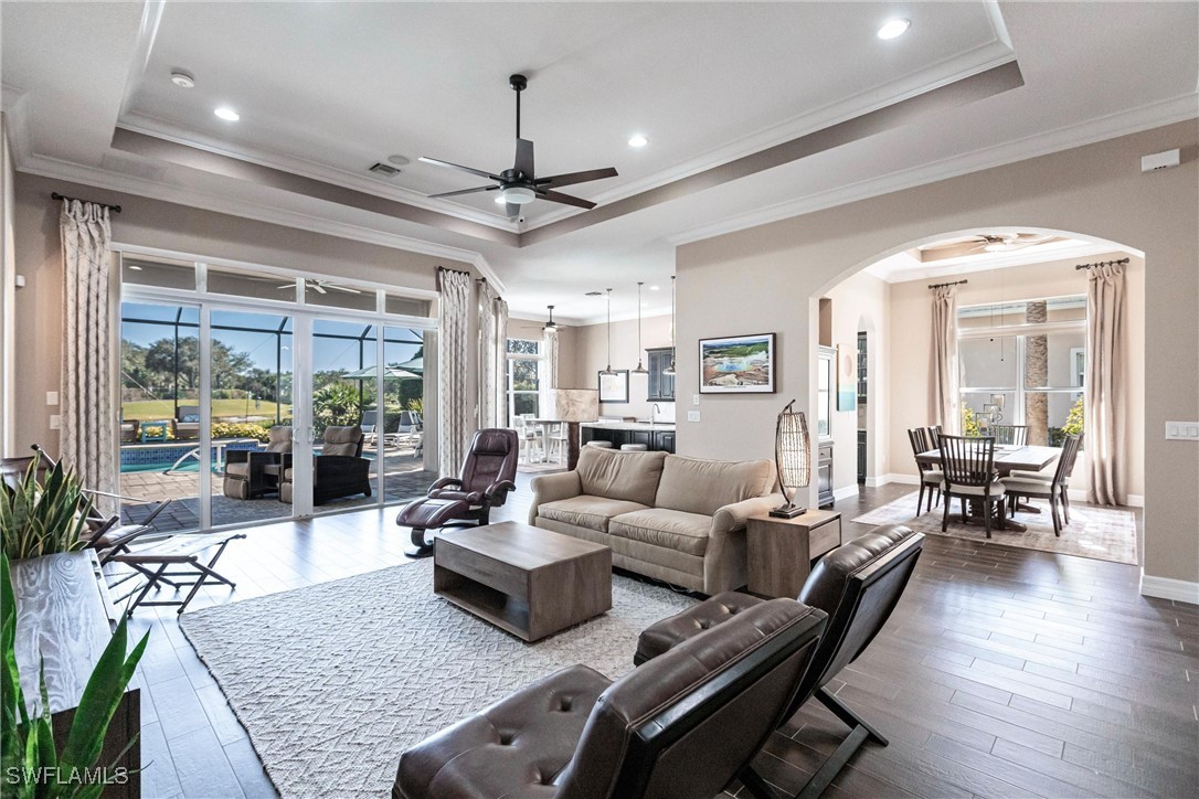 11525 Verandah Palm Court