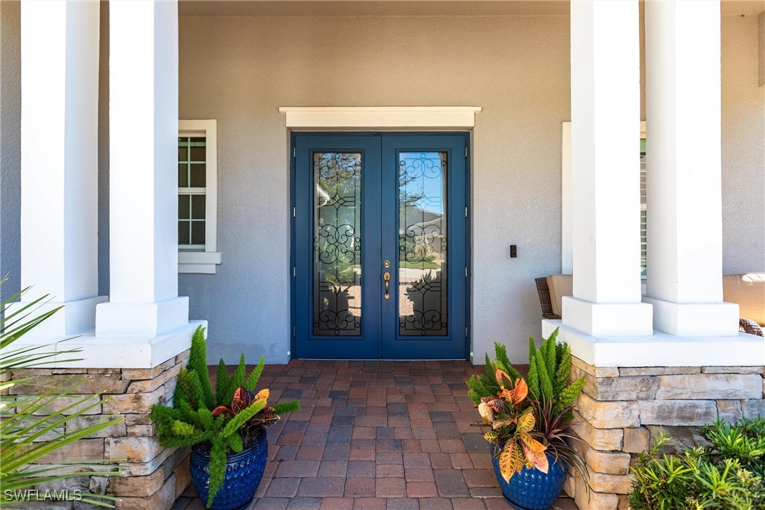 11525 Verandah Palm Court