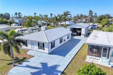 16080 Siesta Drive Fort Myers FL 33908