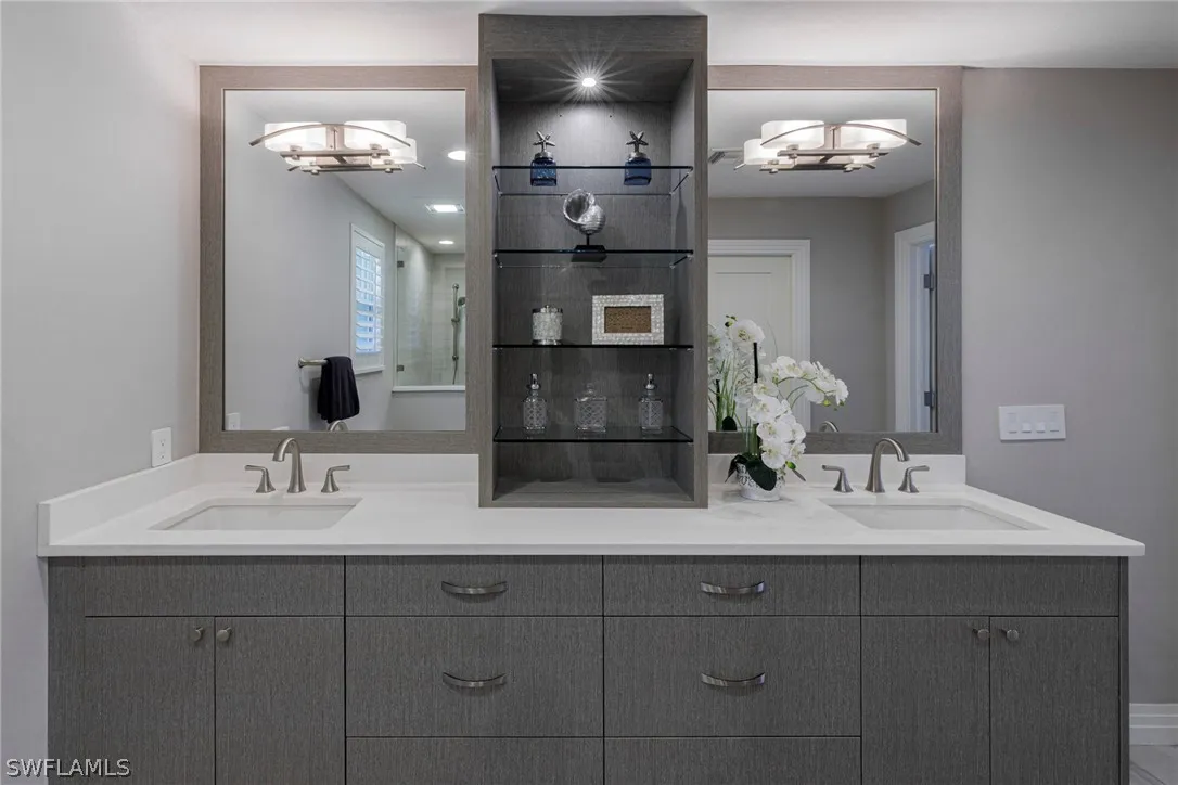 Naples, Florida 34103, United States, 3 Bedrooms Bedrooms, ,4 BathroomsBathrooms,Residential,Active,138560