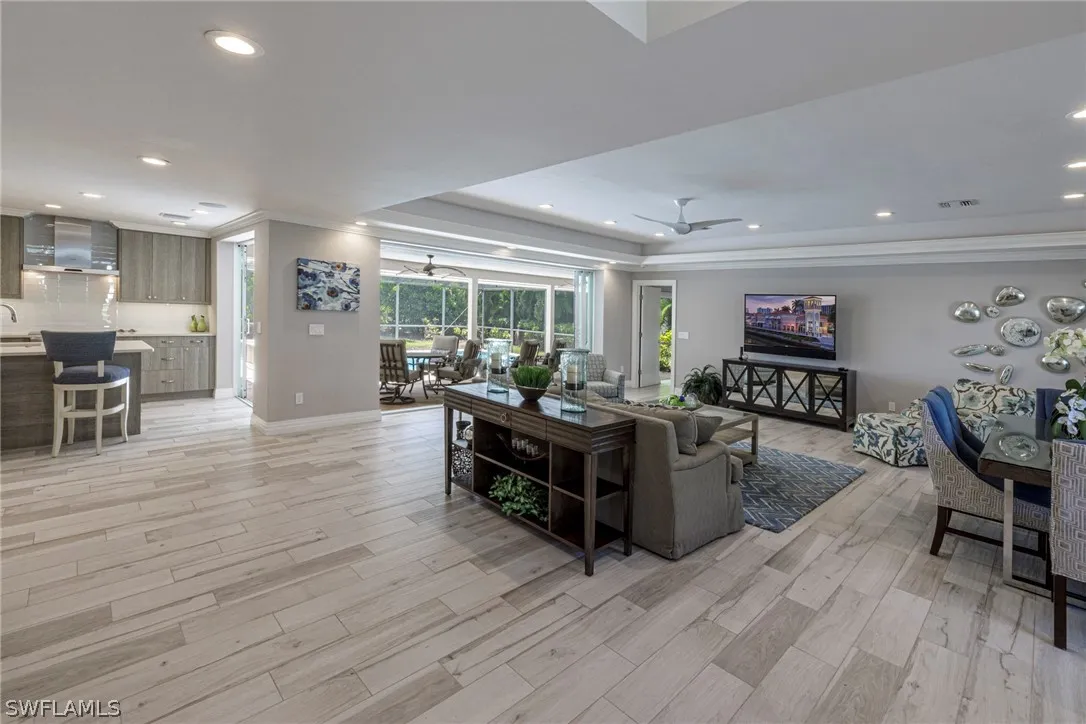 Naples, Florida 34103, United States, 3 Bedrooms Bedrooms, ,4 BathroomsBathrooms,Residential,Active,138560