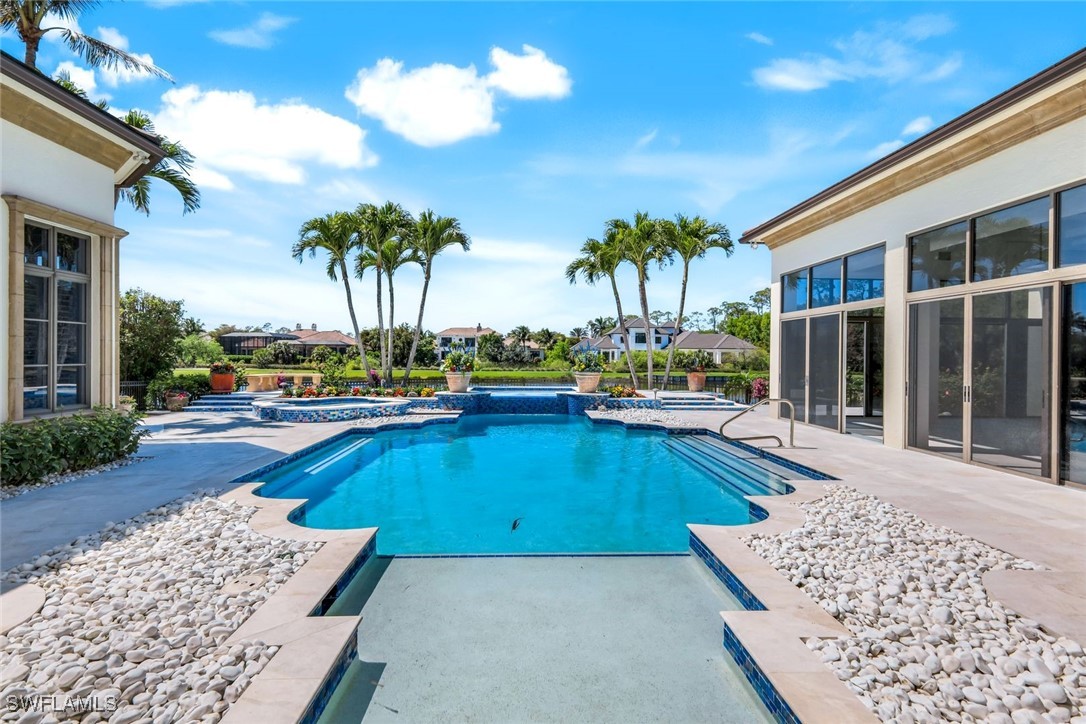 1421 Nighthawk Point