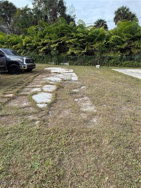 20700 River Drive Estero FL 33928