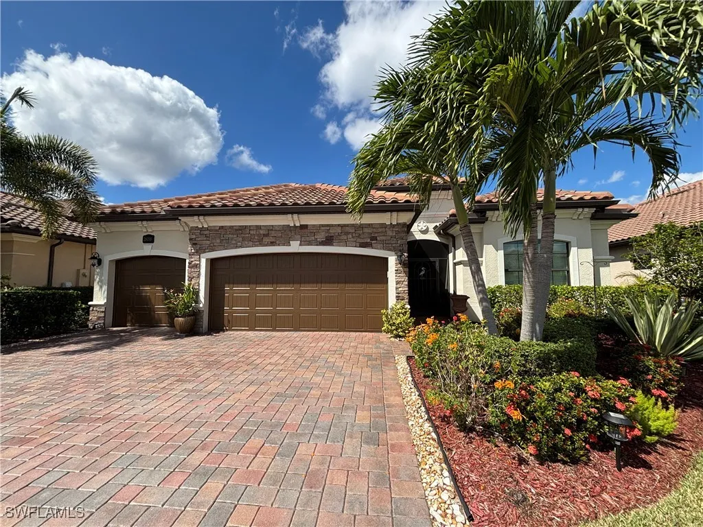 Bonita Springs, Florida, 34135, United States, 4 Bedrooms Bedrooms, ,2 BathroomsBathrooms,Residential,Active,1964679
