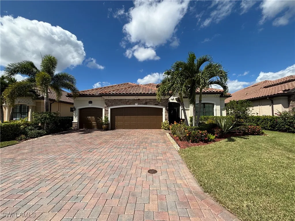 Bonita Springs, Florida, 34135, United States, 4 Bedrooms Bedrooms, ,2 BathroomsBathrooms,Residential,Active,1964679