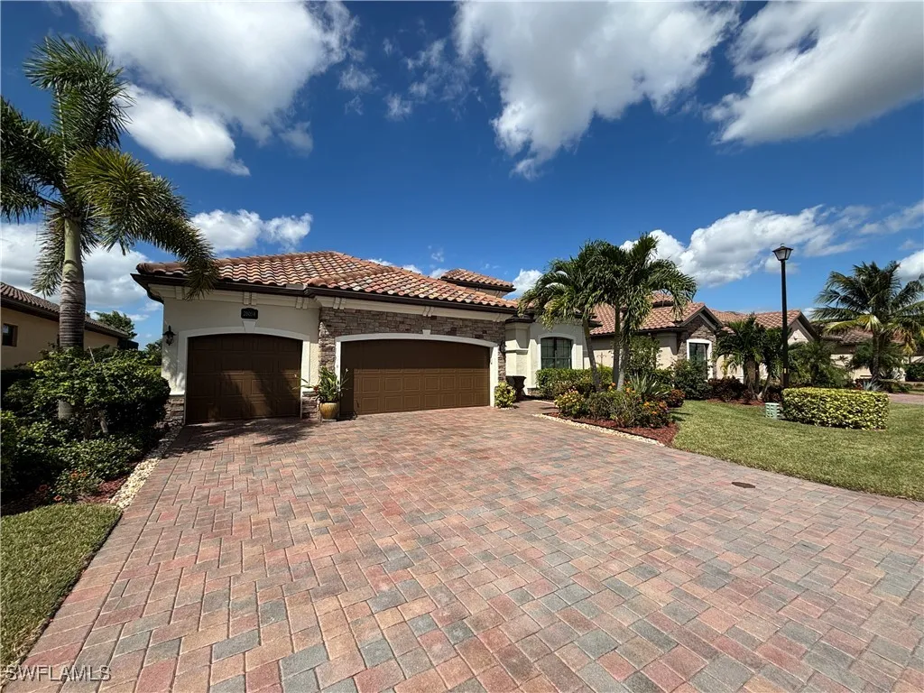 Bonita Springs, Florida, 34135, United States, 4 Bedrooms Bedrooms, ,2 BathroomsBathrooms,Residential,Active,1964679