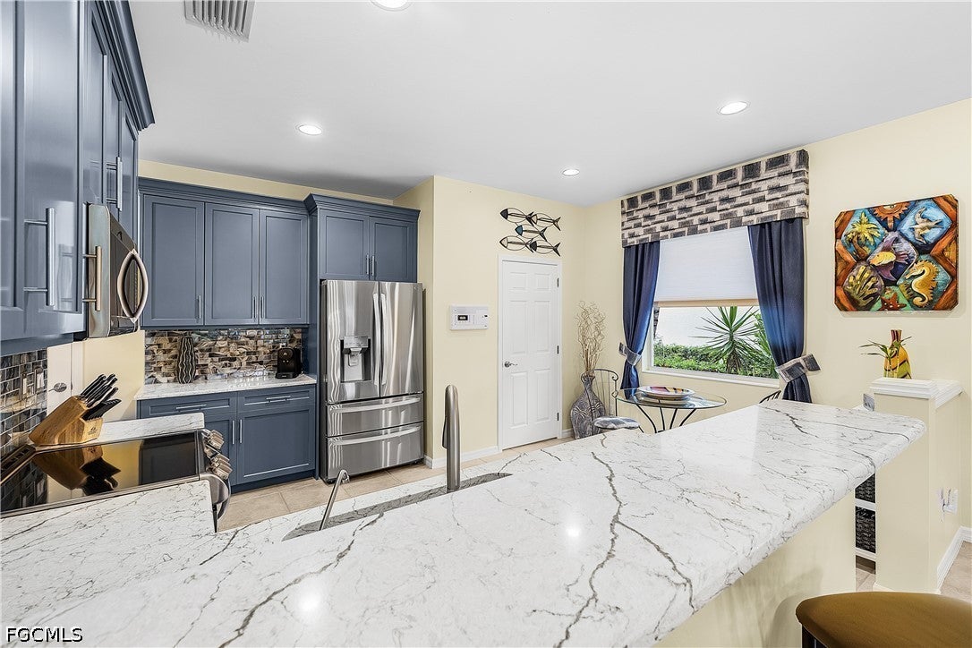 8250 Village Edge Circle 6