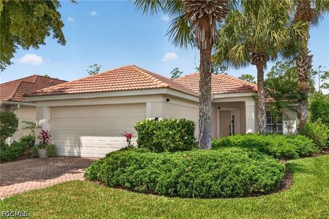 Photo of 10082 Oakhurst Way, Fort Myers, FL 33913 (MLS # 2026020170)