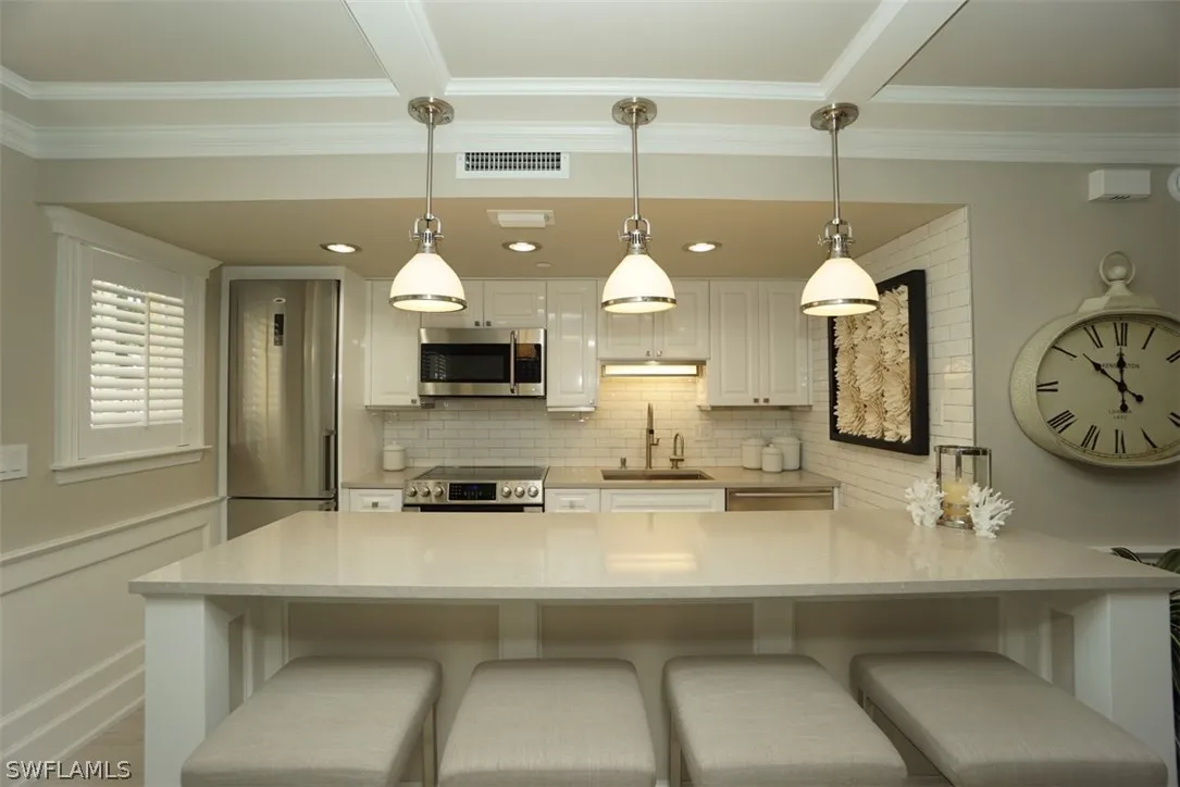 Naples, Florida 34102, United States, 1 Bedroom Bedrooms, ,1 BathroomBathrooms,Residential,Active,138564