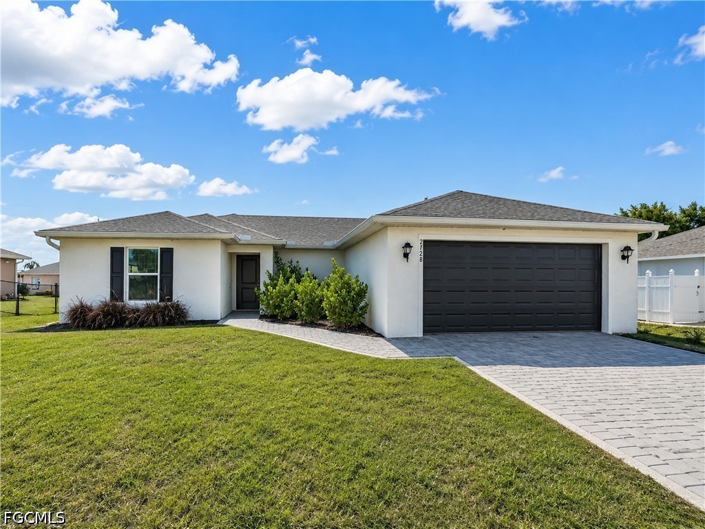 Photo 1 of 27 — 2728 NE 5th Place, Cape Coral, FL 33909