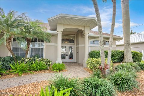 2706 SW 38th Terrace Cape Coral FL 33914