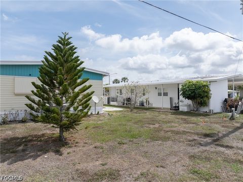 Tiny photo for 203 Harvest Lane, North Fort Myers, FL 33917 (MLS # 2026031075)