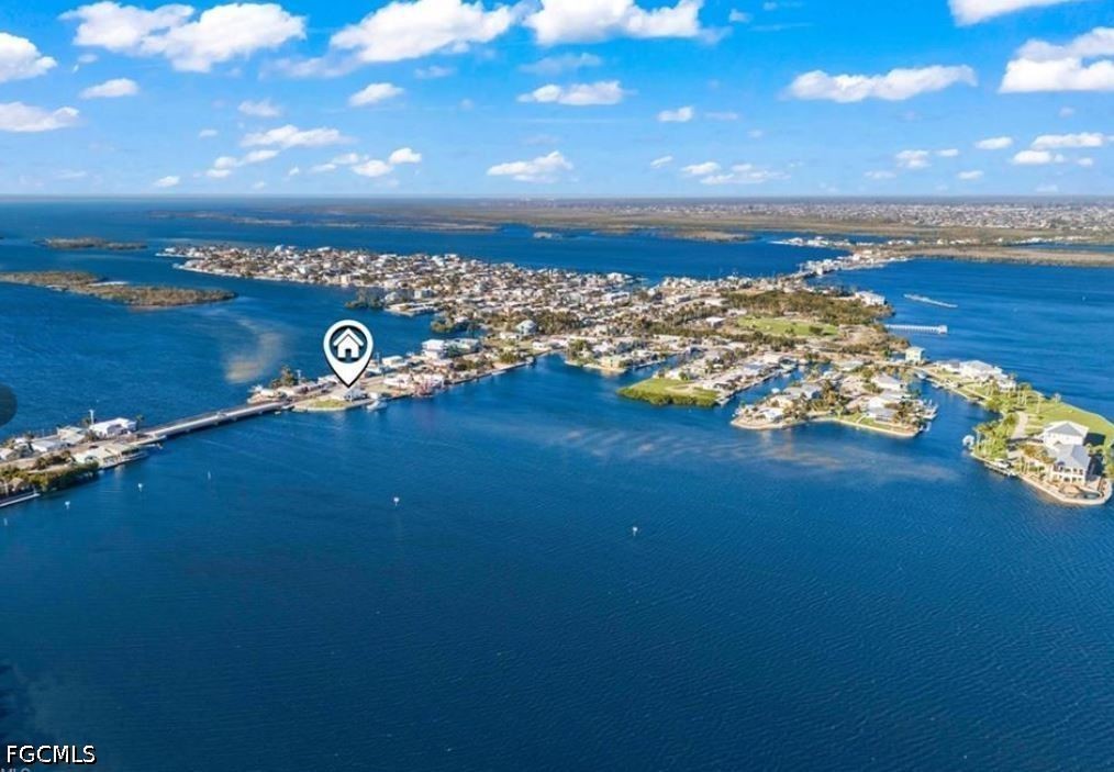 4767 Pine Island Road NW