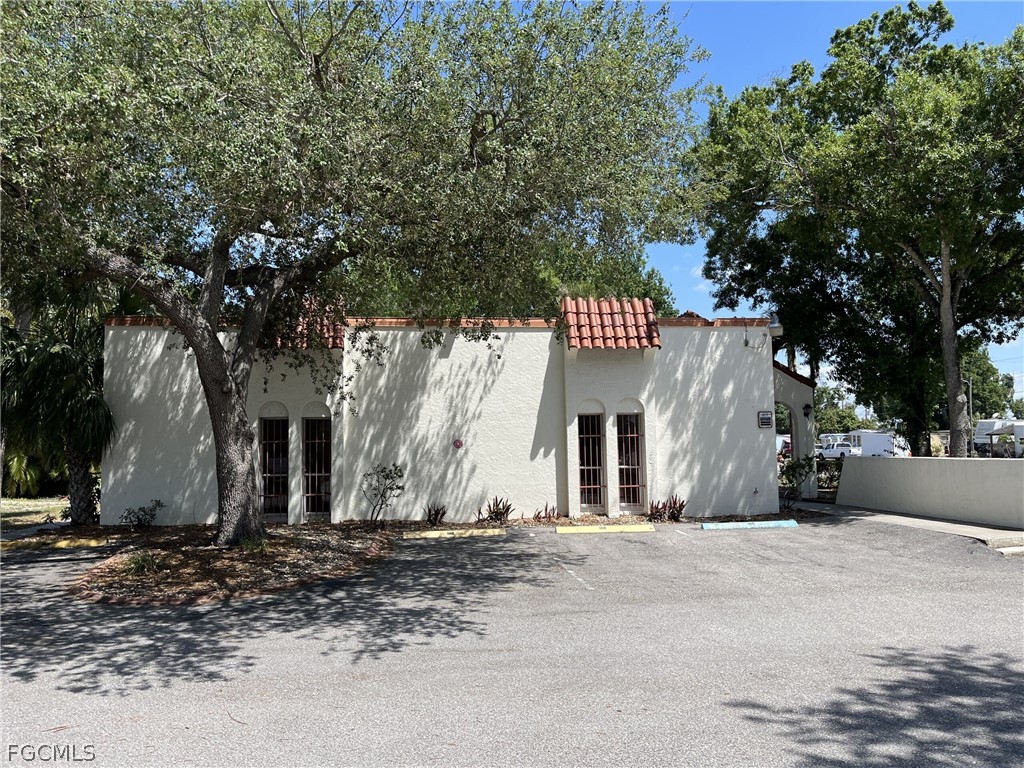 68, 72, 76 Pondella Road