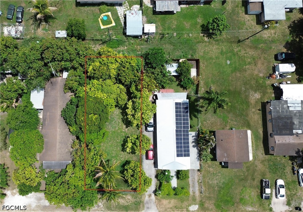 324 E Obispo Avenue