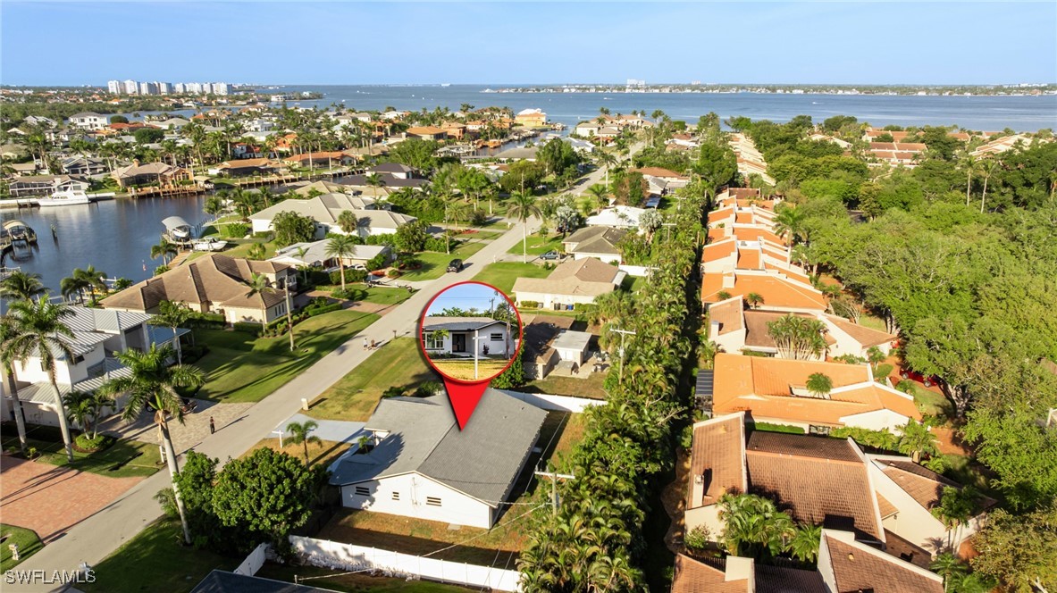 959 N Town And River Drive