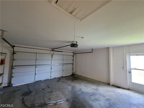 Tiny photo for 22 NE 13th Avenue, Cape Coral, FL 33909 (MLS # 2026019960)