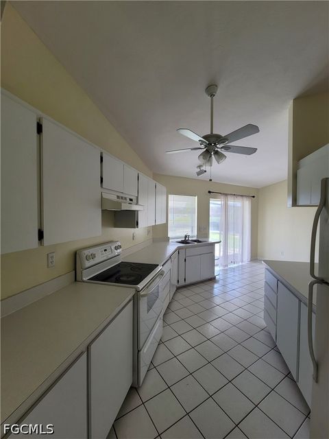 Tiny photo for 22 NE 13th Avenue, Cape Coral, FL 33909 (MLS # 2026019960)