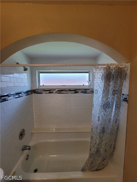 Tiny photo for 22 NE 13th Avenue, Cape Coral, FL 33909 (MLS # 2026019960)