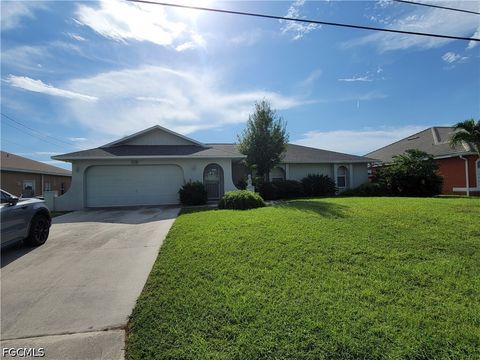 Tiny photo for 22 NE 13th Avenue, Cape Coral, FL 33909 (MLS # 2026019960)