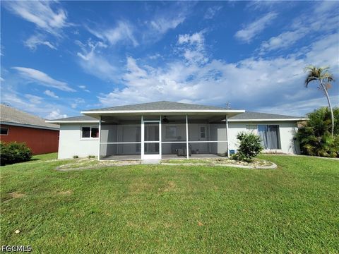 Tiny photo for 22 NE 13th Avenue, Cape Coral, FL 33909 (MLS # 2026019960)