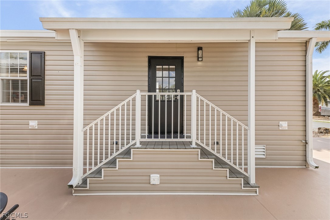 5233 Pineland Daisy Trail