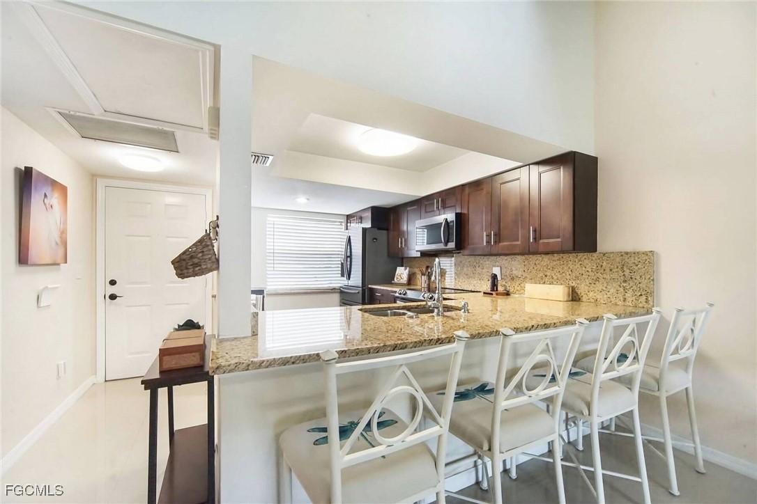 3734 SW 8th Court 101