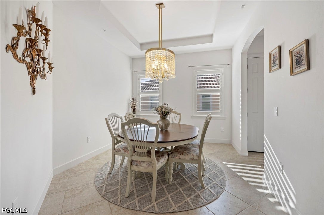 10251 Glastonbury Circle 201