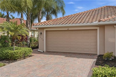 1936 Wellington Street Naples FL 34120