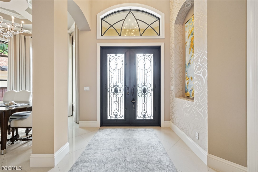 3944 W Riverside Drive