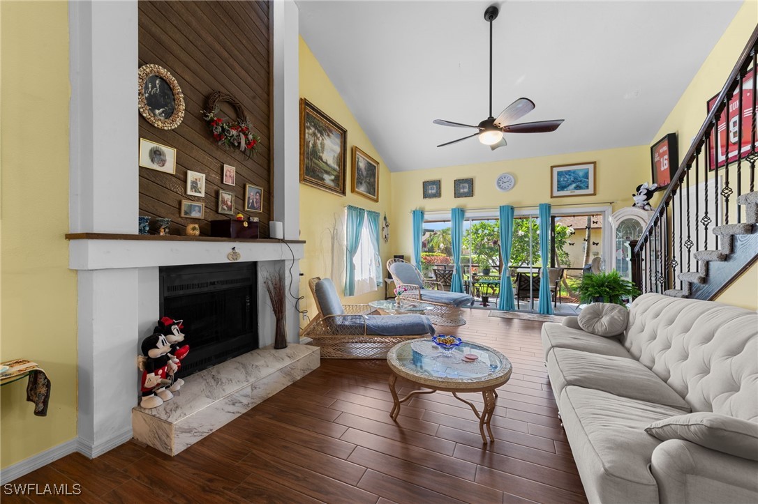 6443 Royal Woods Drive