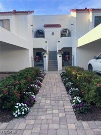 619 Beachwalk Circle I201 Naples FL 34108