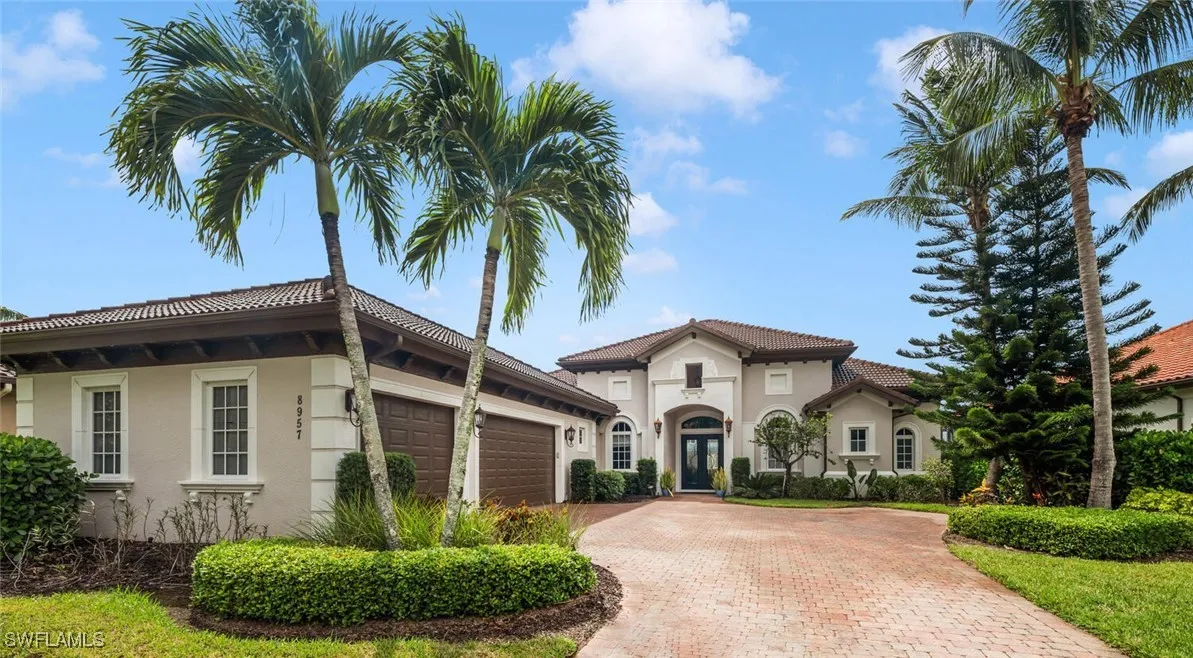 Naples, Florida 34113, United States, 3 Bedrooms Bedrooms, ,3 BathroomsBathrooms,Residential,Active,226562
