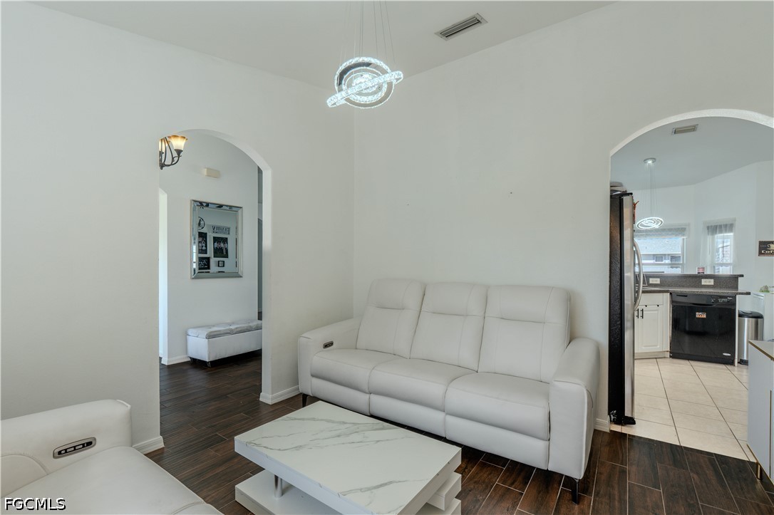 16 NW 18th Avenue