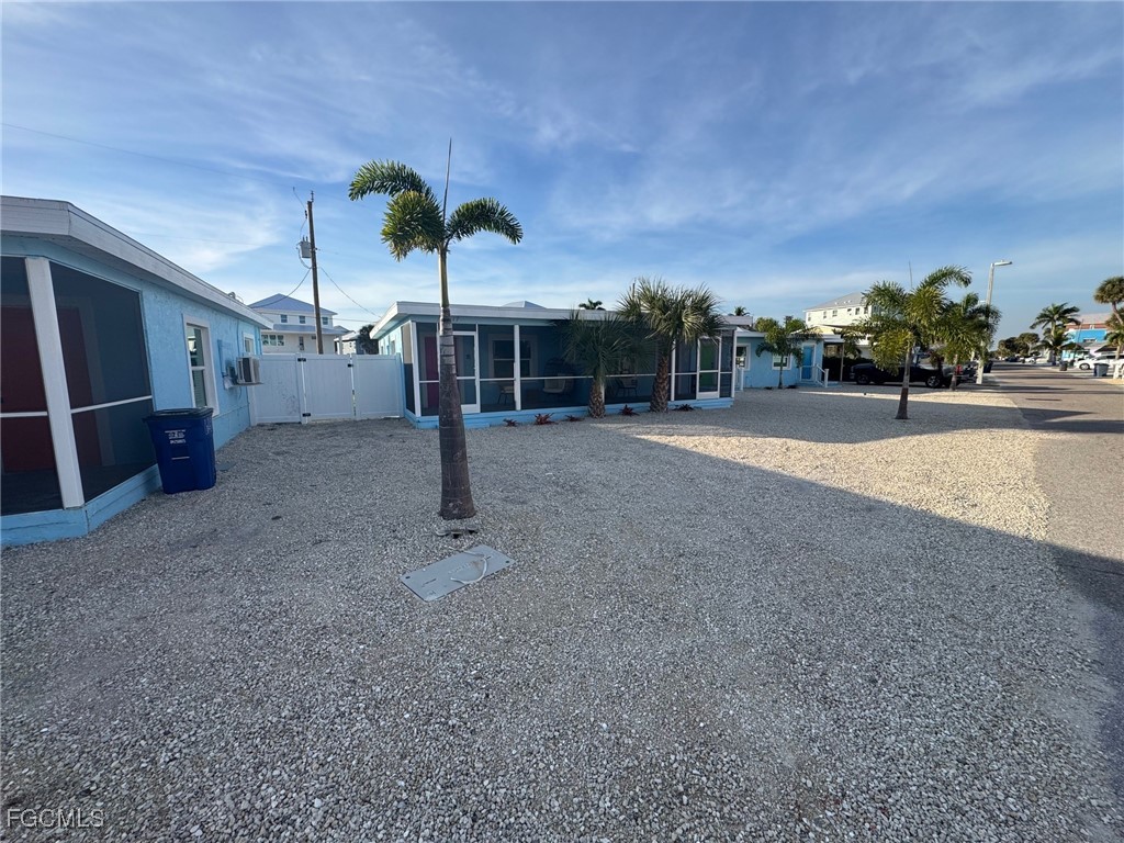 113-119 Fairweather Lane