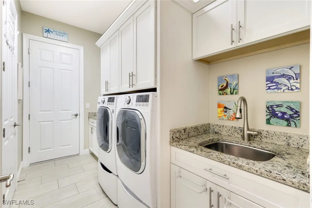 Fort Myers, Florida 33913, United States, 3 Bedrooms Bedrooms, ,3 BathroomsBathrooms,Residential,Active,192658