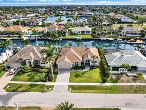 A home in MARCO ISLAND