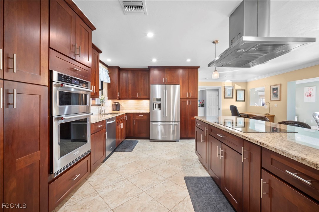 5688 Arvine Circle
